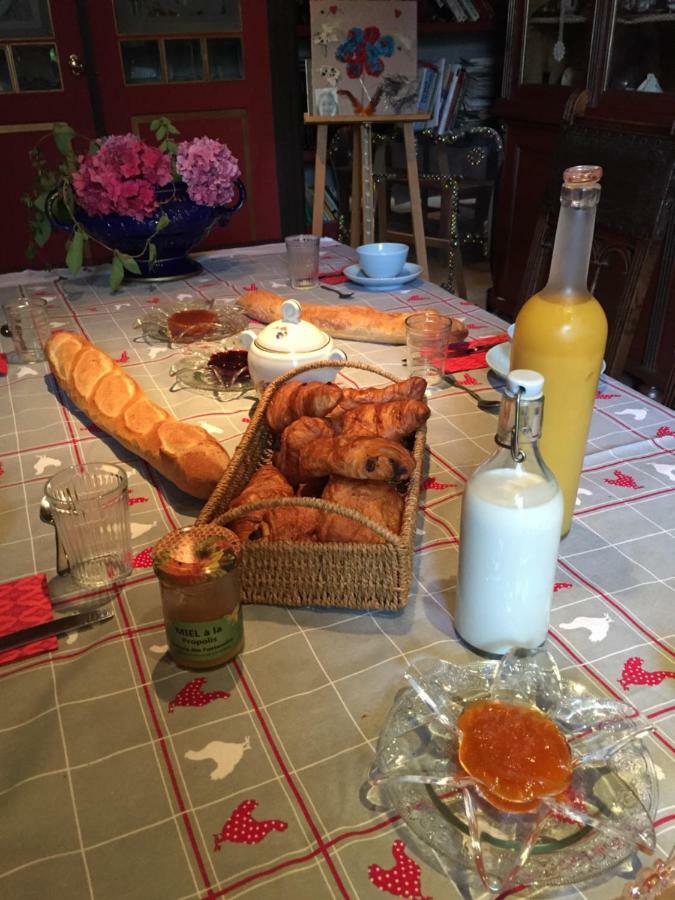 Aux Caprices Des Dieux Marnes 外观 照片
