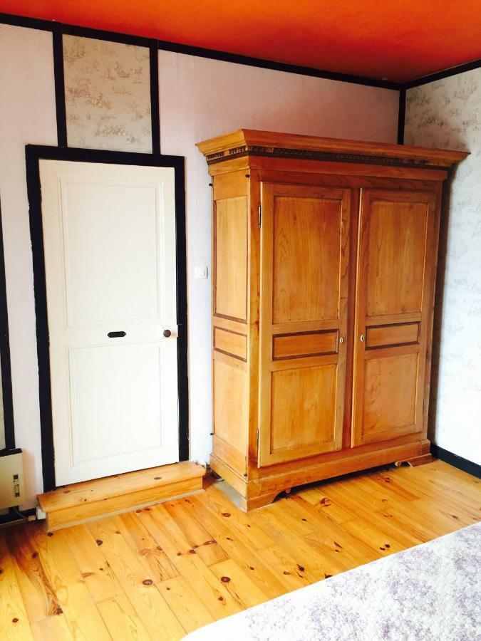 Aux Caprices Des Dieux Marnes 外观 照片